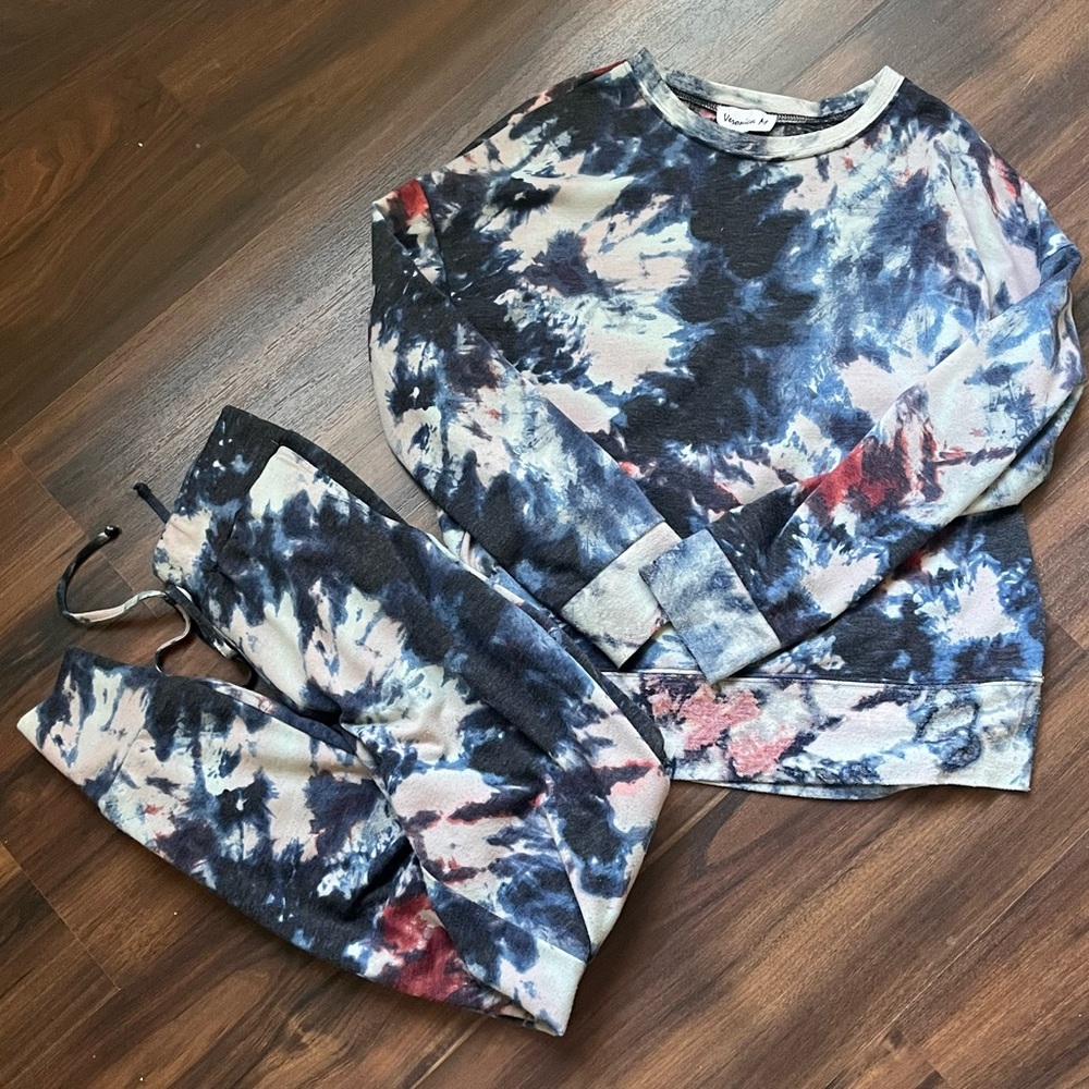 Veronica M Sweat Shirt Sweat Pants Set Small